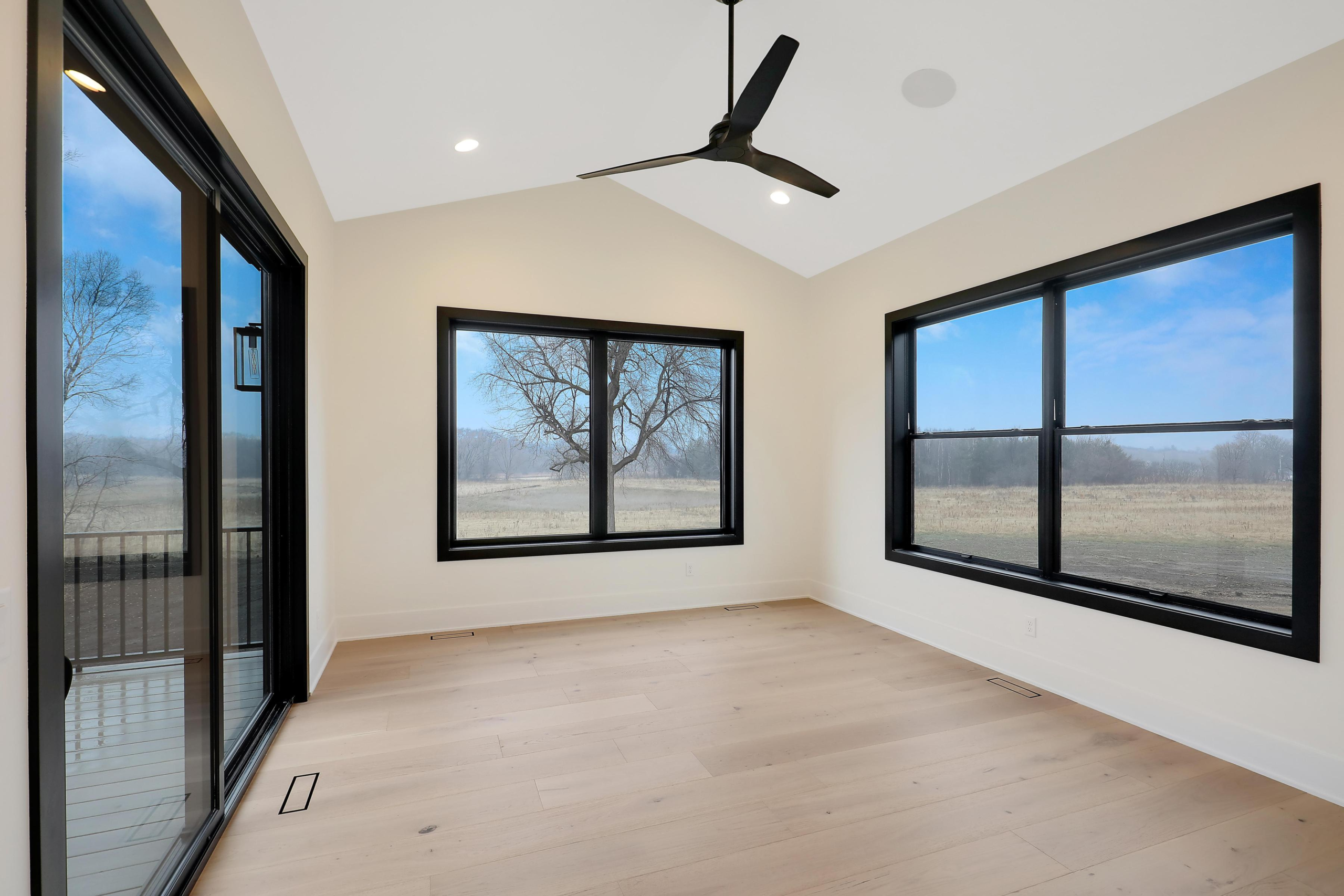 8710Photography-Web-Friendly-10155-Bechtold-Rd-Corcoran-MN-55374-12.webp