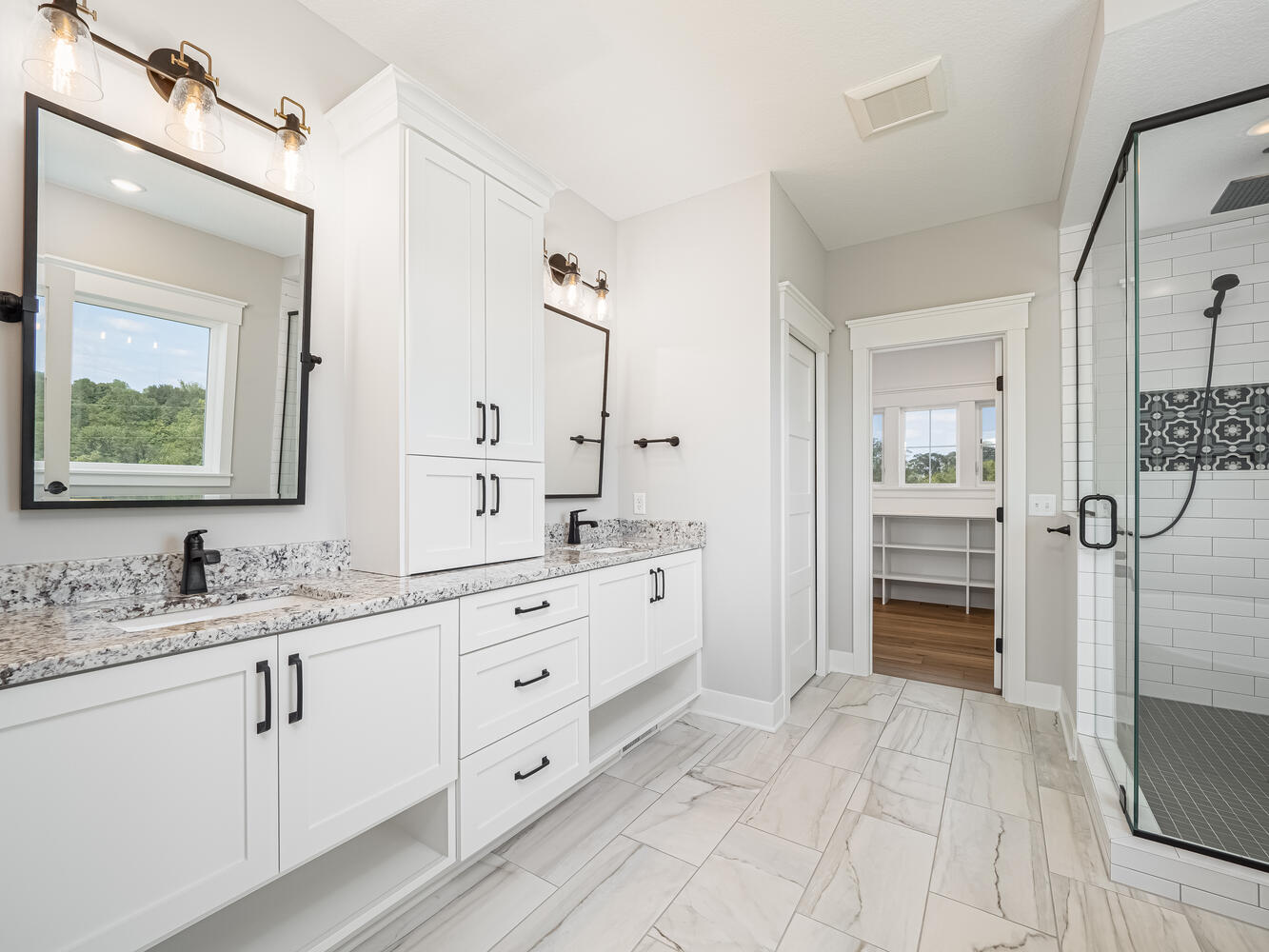 17-1653 Bolton Dr NW Buffalo MN-large-038-022-Master Bathroom-1334×1000-72dpi